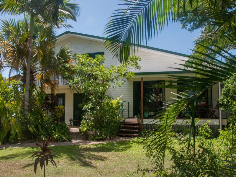 1 Tuna Court, Woodgate, Qld 4660 - Property Details