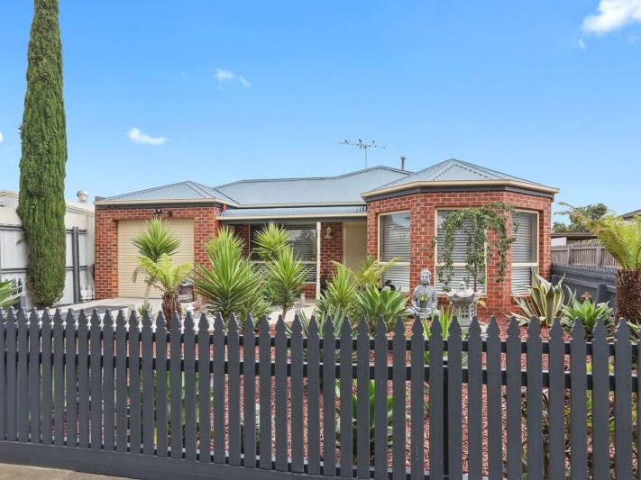 1/2 Jedda Street, Bell Post Hill, VIC 3215