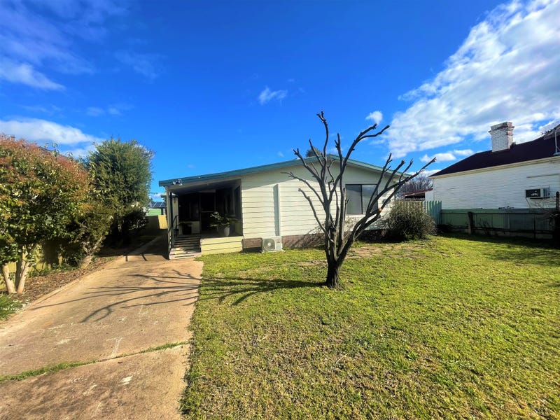 26 Clarke Street, Harden, NSW 2587 Property Details