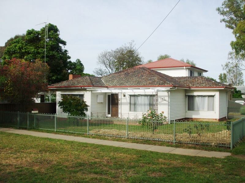 145147 Hovell Street, Echuca, Vic 3564 Property Details