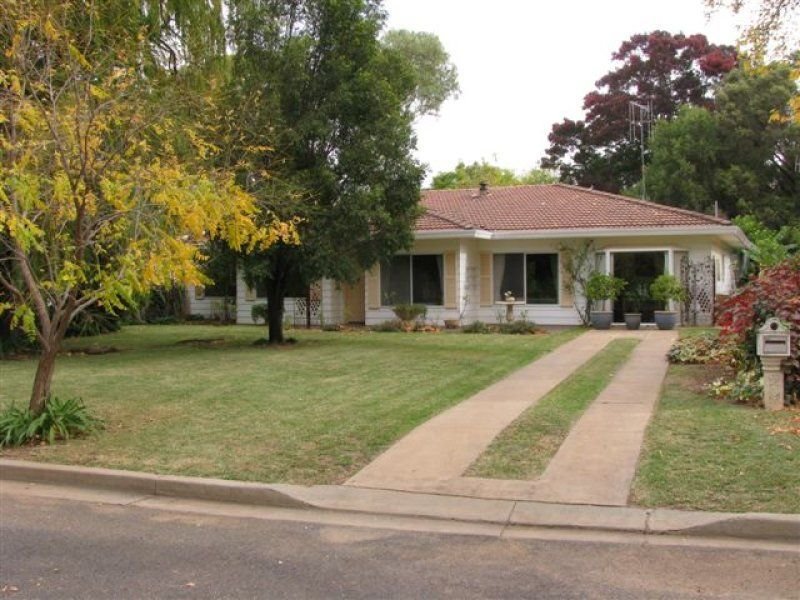 3 MACQUARIE DRIVE, Warren, NSW 2824 Property Details