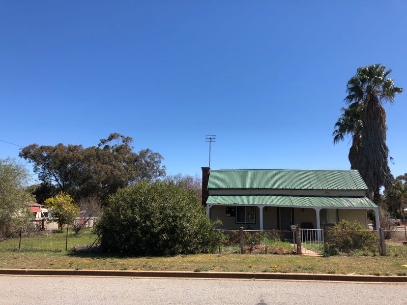 1214 Fisher Street, Ardlethan, NSW 2665 Property Details