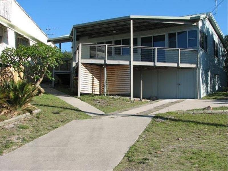 14 Tuna Cres, Fingal Bay, NSW 2315