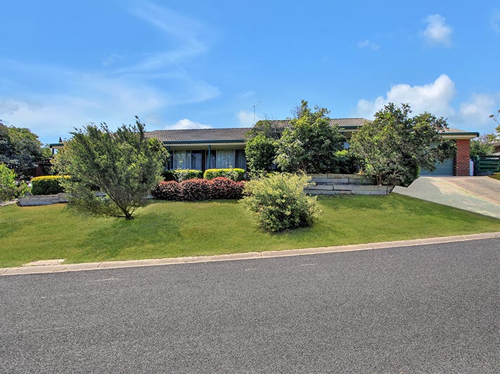 5 Stirling Drive, Lakes Entrance, VIC 3909