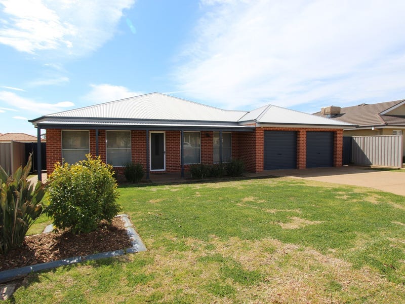 58 Paldi Cres, Glenfield Park, NSW 2650