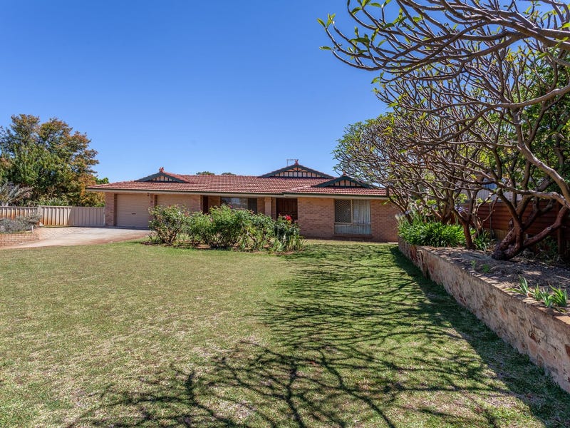 33 Osborne Place, Stirling, WA 6021 Property Details