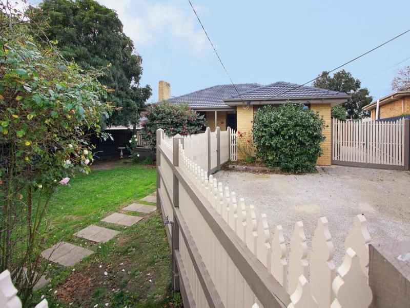 1 Blanche Drive, Vermont, VIC 3133