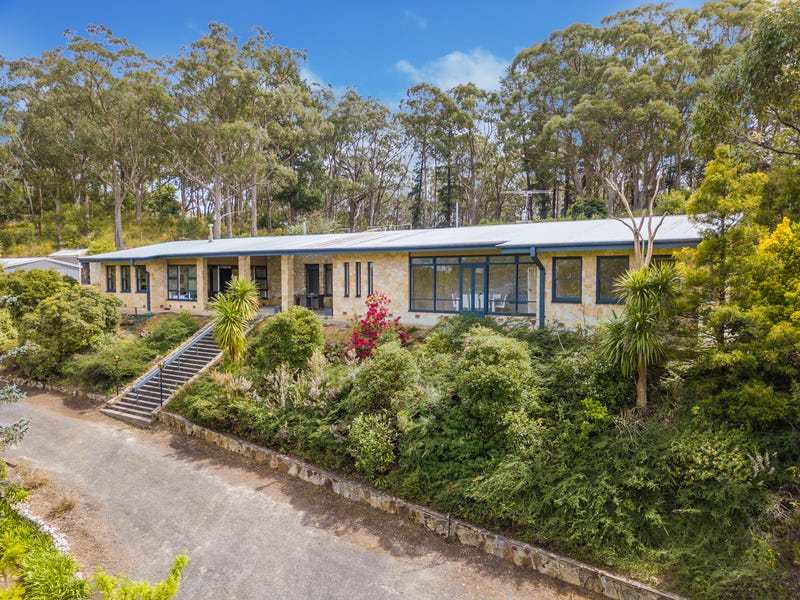 113 Piccadilly Road, Crafers, SA 5152 Property Details