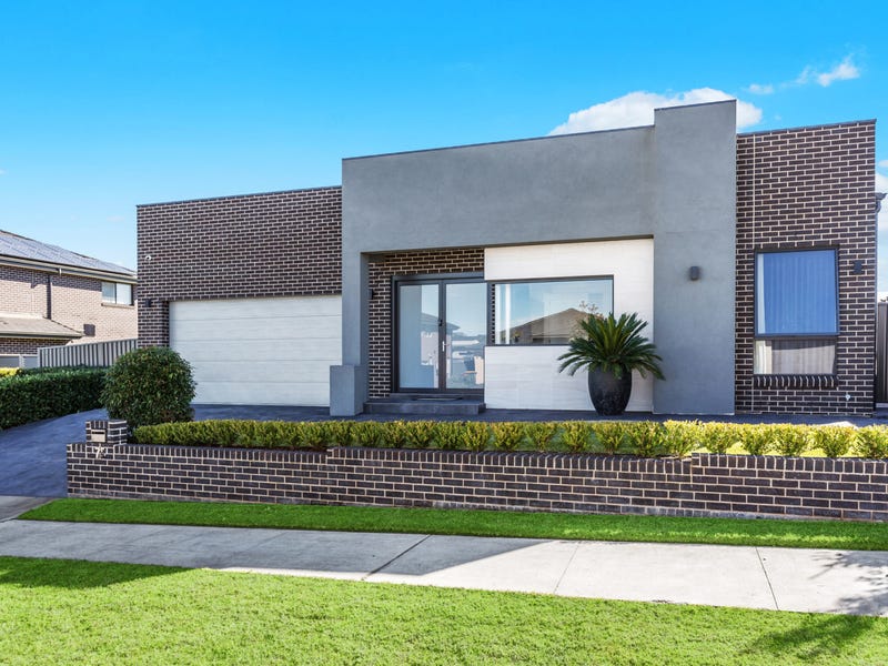 75 Lowndes Drive, Oran Park, NSW 2570