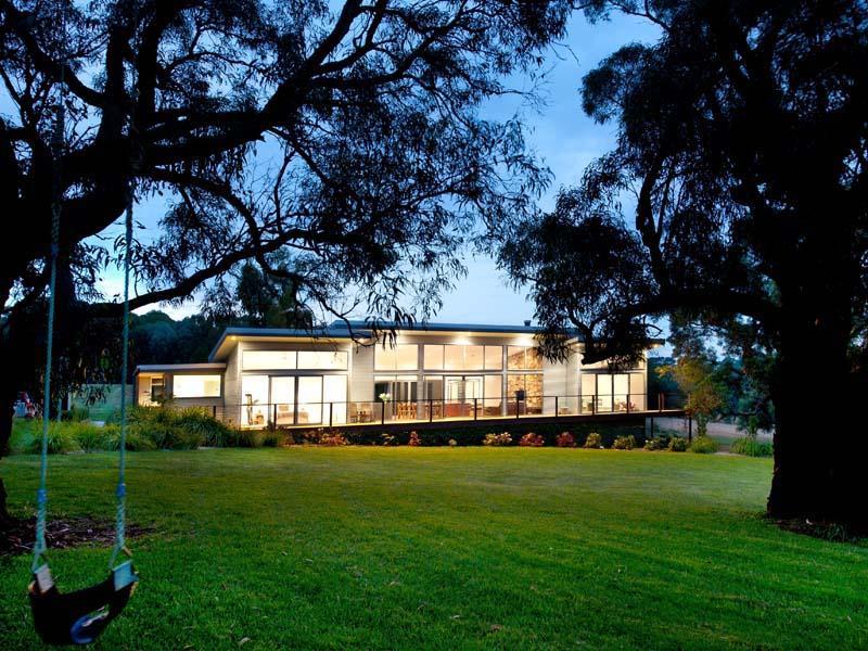 44 Black Hill Road, Gisborne South, VIC 3437