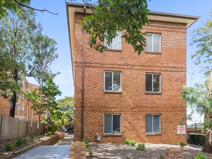 2/11A Kembla Street, Wollongong, NSW 2500