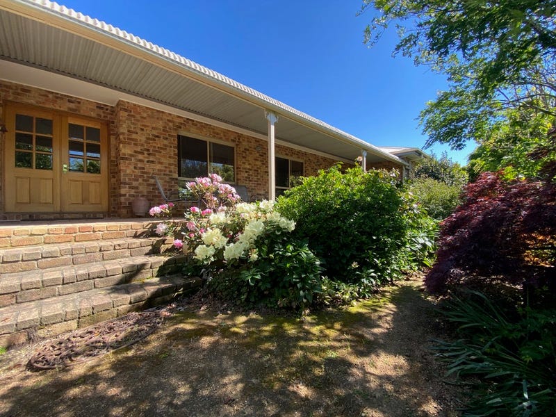 2 Llewellyn Drive, Braidwood, NSW 2622 Property Details