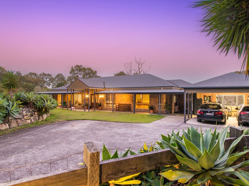 483 Gold Creek Road, Brookfield, Qld 4069 Property Details