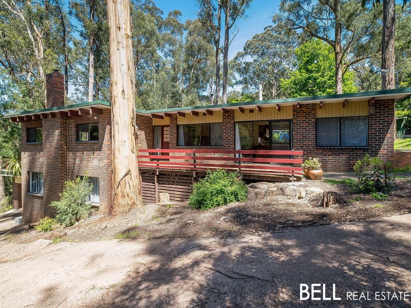 104 Inverness Road, Kalorama, Vic 3766