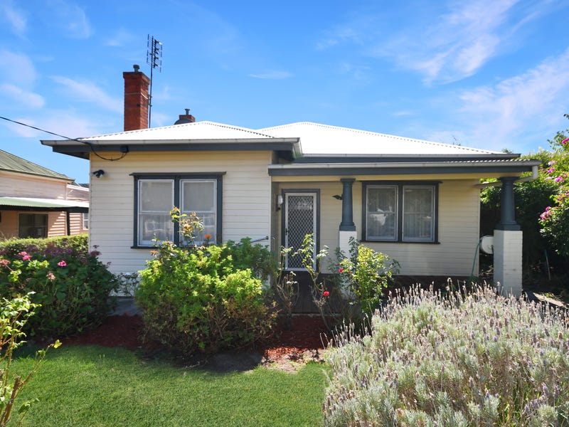 57 Wakeham St, Stawell, Vic 3380 House for Sale