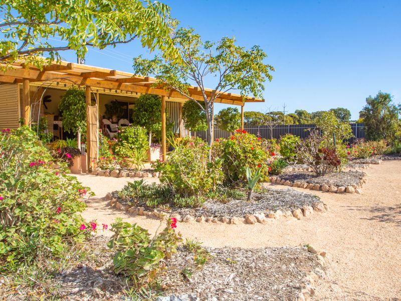 7 Jessie Flat Road, Streaky Bay, SA 5680