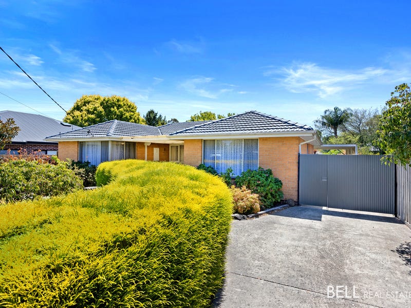 1 Piccadilly Court, Kilsyth, Vic 3137 Property Details