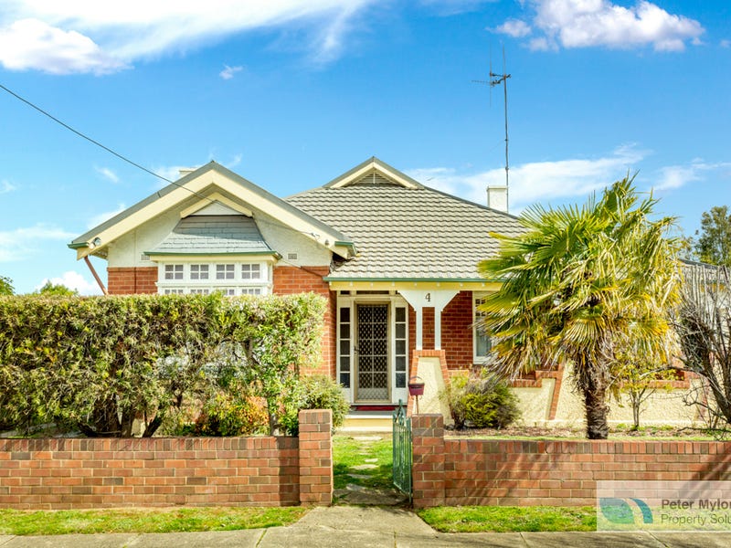 4 Beppo Street Goulburn Nsw 2580 Realestate Com Au