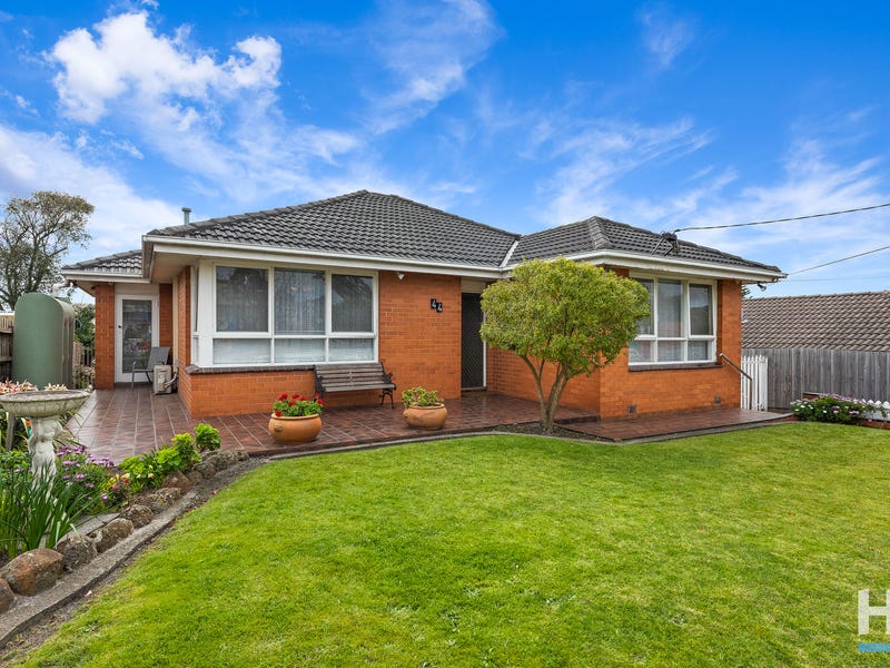 44 Tara Drive, Frankston, Vic 3199 Property Details