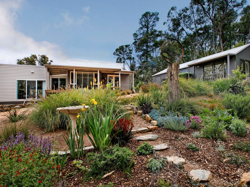 5 Range Road Hepburn Springs Vic 3461 Property Details