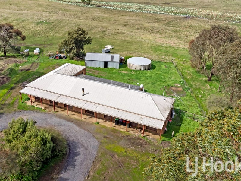 206 Road, Gisborne, VIC 3437
