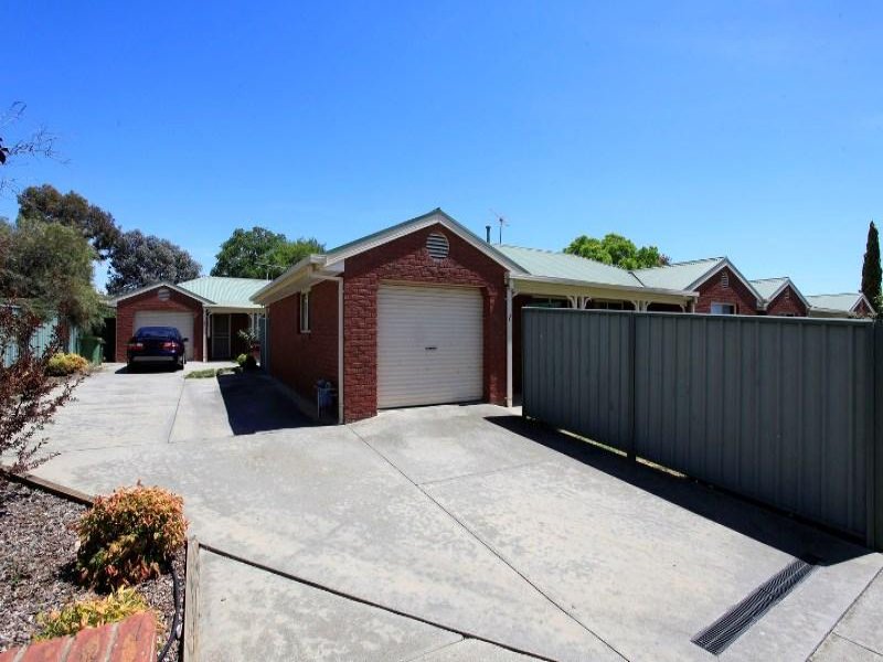 1&2,25 Emerald Avenue, Wodonga, Vic 3690 Property Details