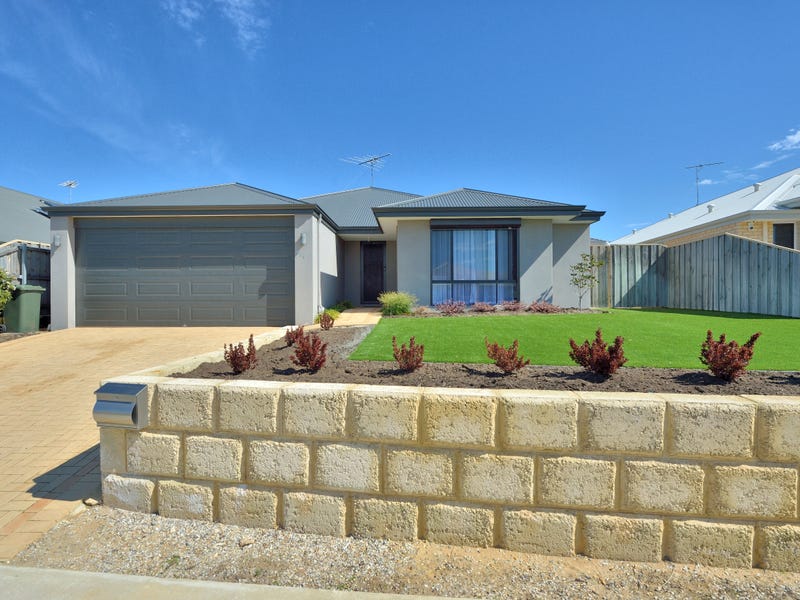 370 Peelwood Parade, Halls Head, WA 6210