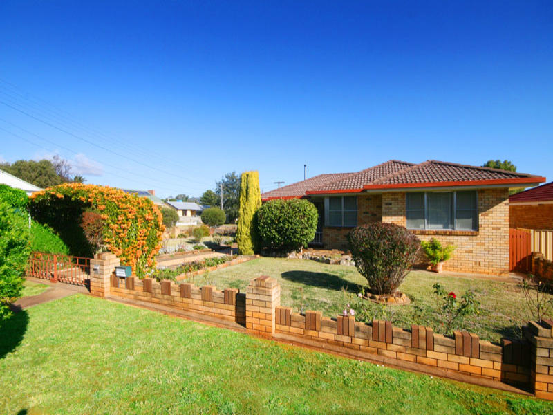 5 APEX ROAD, Gunnedah, NSW 2380 Property Details