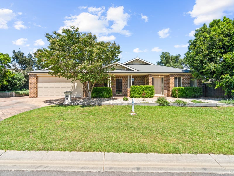 8 Avon Close, Traralgon, Vic 3844 House for Sale