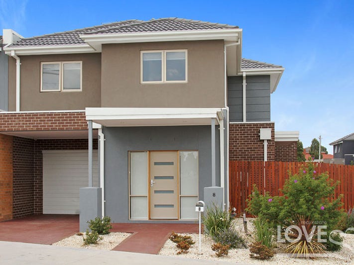 8 Quarterhorse Drive, South Morang, VIC 3752