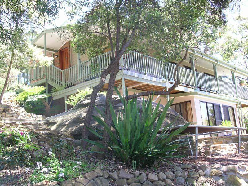 54 The Crescent, Helensburgh, NSW 2508