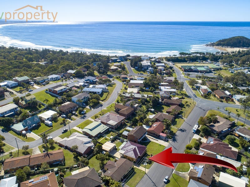 10 South Pacific Drive, Scotts Head, NSW 2447