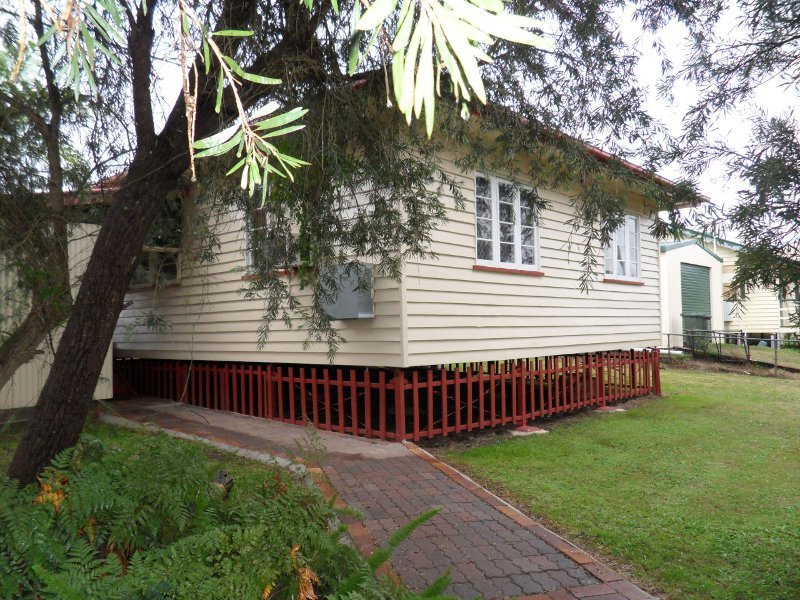 36 Albert Street, Kingaroy, Qld 4610