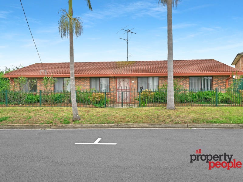 16 Salisbury Avenue, Glenfield, NSW 2167 - realestate.com.au