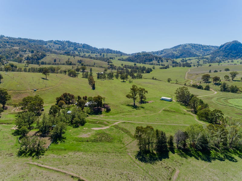"Barsham" Upper Hunter, Murrurundi, NSW 2338 Property Details