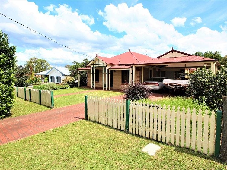 12 Donovan Street, Pittsworth, QLD 4356