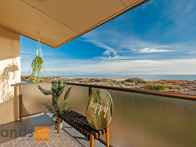 35 Cormorant Court, West Lakes Shore, SA 5020