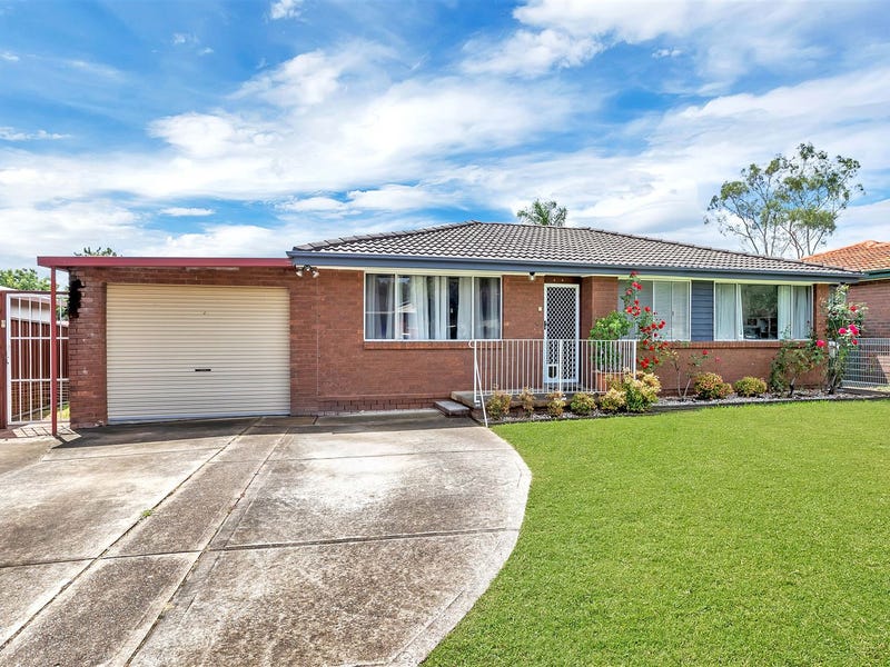 4 Mallory Street, Dean Park, NSW 2761