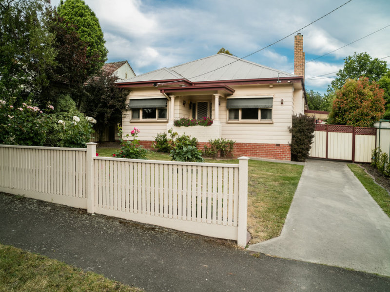 1114 Armstrong Street N, Ballarat North, Vic 3350