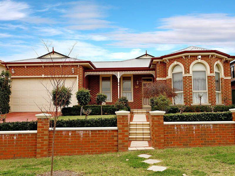 11 Lamplight Way, Attwood, Vic 3049 Property Details