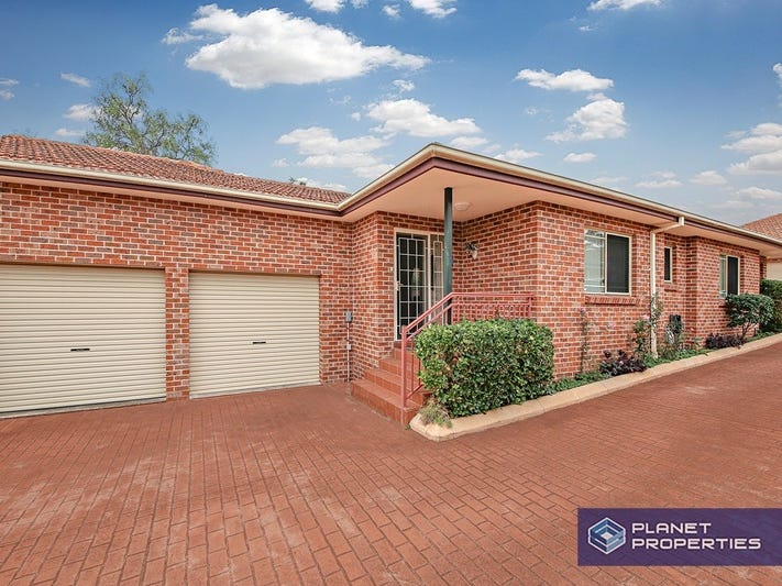 4/98 Burwood Road, Croydon Park, NSW 2133