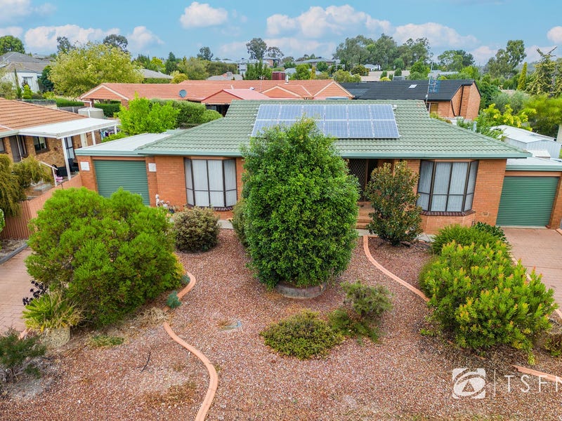 1 21 mayfield parade strathdale vic 3550 property details