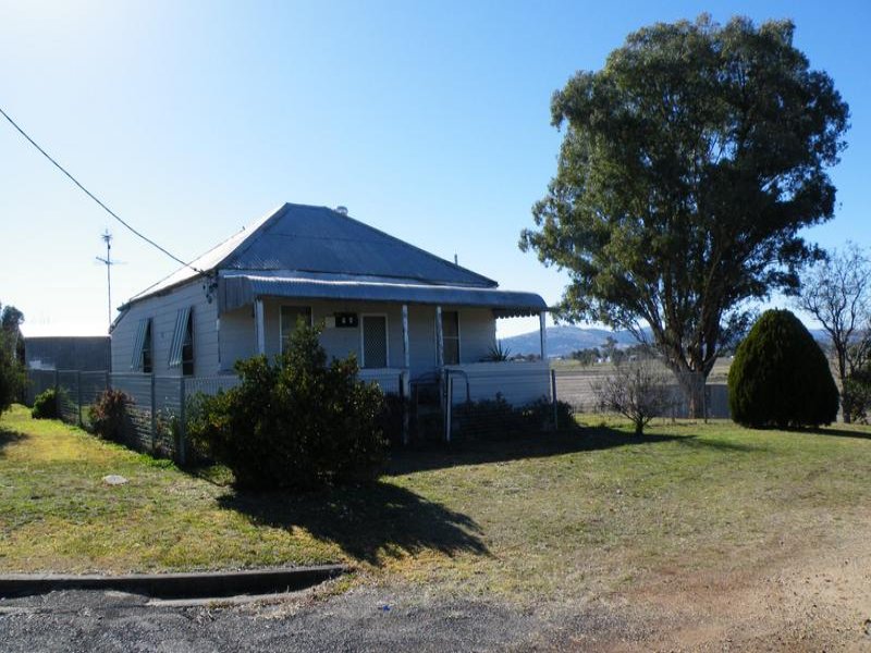 21 Fern Street, Quirindi, NSW 2343 Property Details