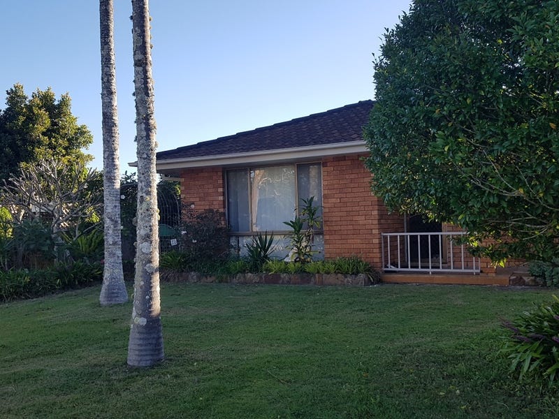 1/10 Stewart Parade, Tuncurry, NSW 2428