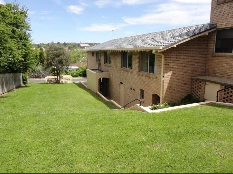 119 Kirkwood Street, Armidale, NSW 2350