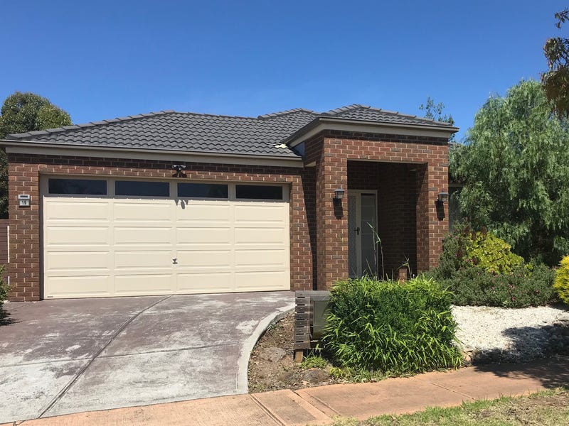 19 Whitlam Green, Point Cook, VIC 3030