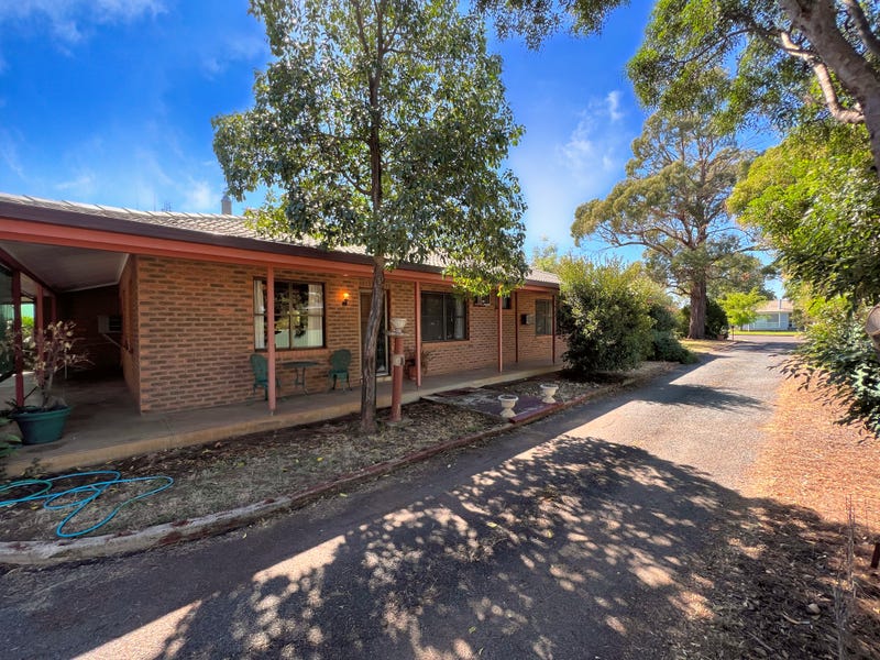160 York Street, Forbes, NSW 2871 Property Details