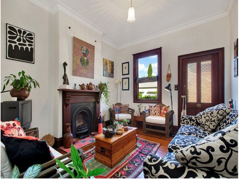 14 Ferdinand Street, Birchgrove, NSW 2041