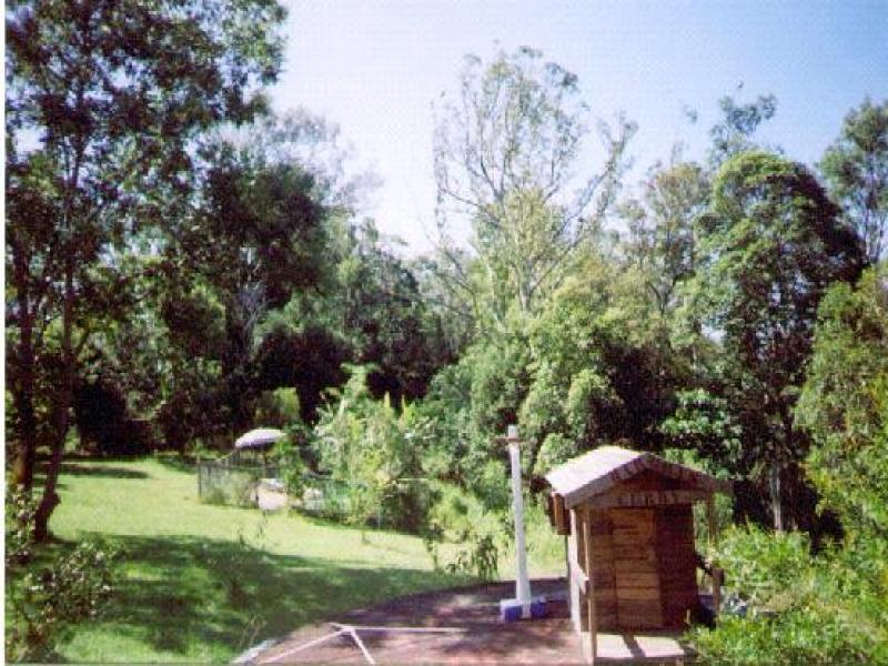 323 English Road, Kiamba, QLD 4560