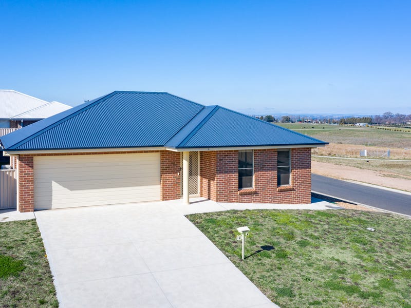 4 Rothery Street Eglinton, Bathurst, NSW 2795 Property Details
